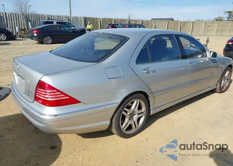 2006 Mercedes-Benz S 430 из США, поврежденный, VIN WDBNG70J26A466498